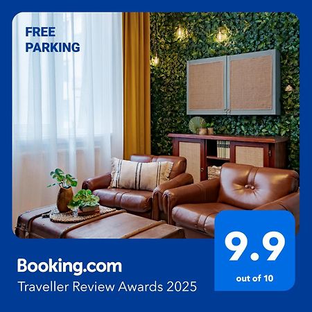 Jungle Aesthetics Downtown Apartman Aircon And Garage Parking Budapest Exterior photo